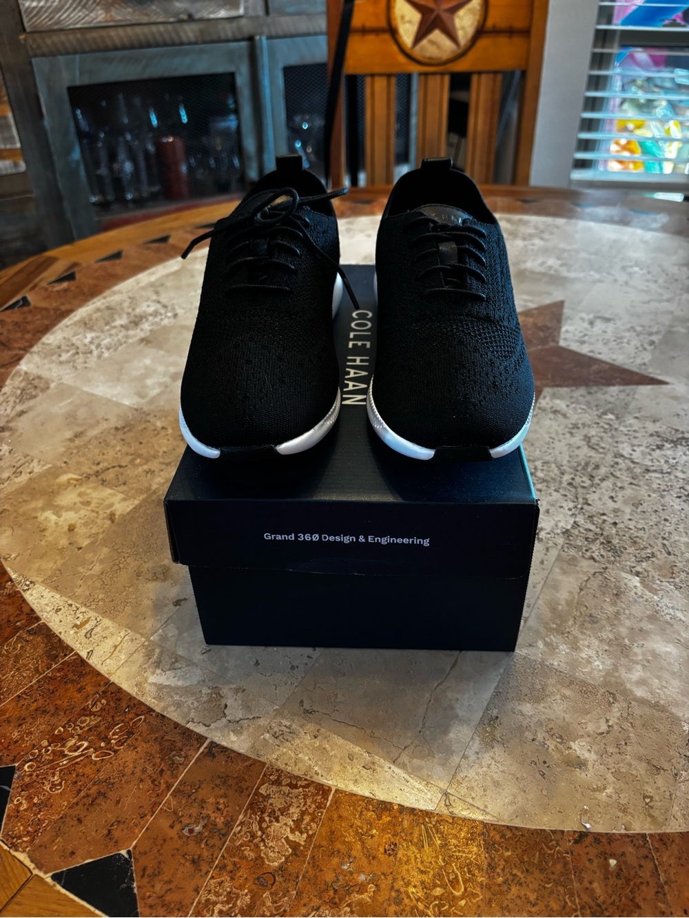 Cole Haan 2.Zerogrand Stitchlite Oxford Sneakers Black White Women’s 9.5B NIB